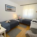 Vadrozsa Apartmán