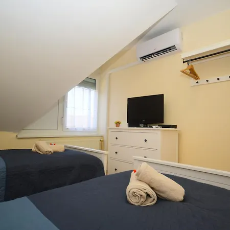 Apartman Vadrozsa *