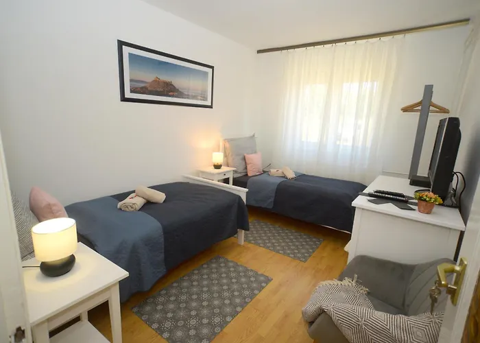 Vadrozsa Apartmán